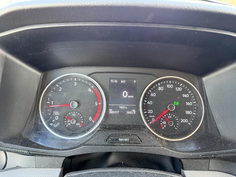 Gebraucht VW Crafter 177 PS (130 kW) 2019 Weiß Van