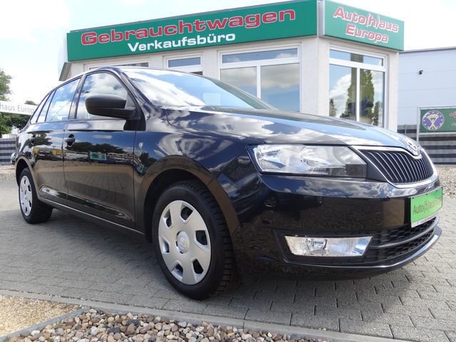 Schwarz metallic Gebraucht 2015 Skoda Rapid Active Kleinwagen | 11.950 € (Teuer) - Bild 1/4