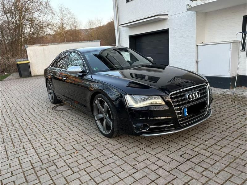 Gebraucht Audi S8 Sport 519 PS (381 kW) 2012 Schwarz Limousine