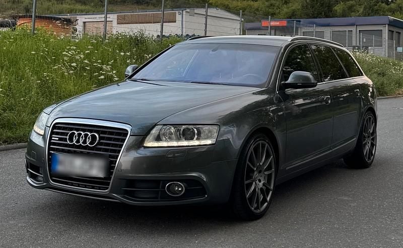 Grau Gebraucht 2011 Audi A6 S-Line Kombi | 8.900 € (Teuer) - Bild 1/4