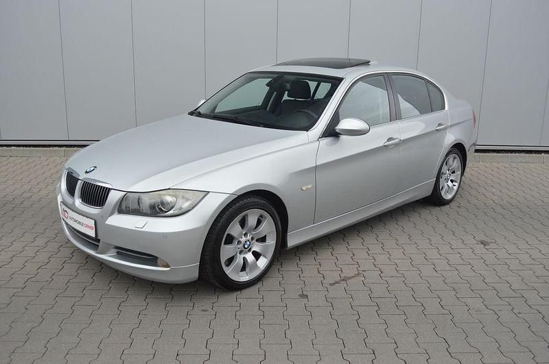 Gebraucht BMW 330 Comfort Edition 272 PS (200 kW) 2008 Silber Limousine
