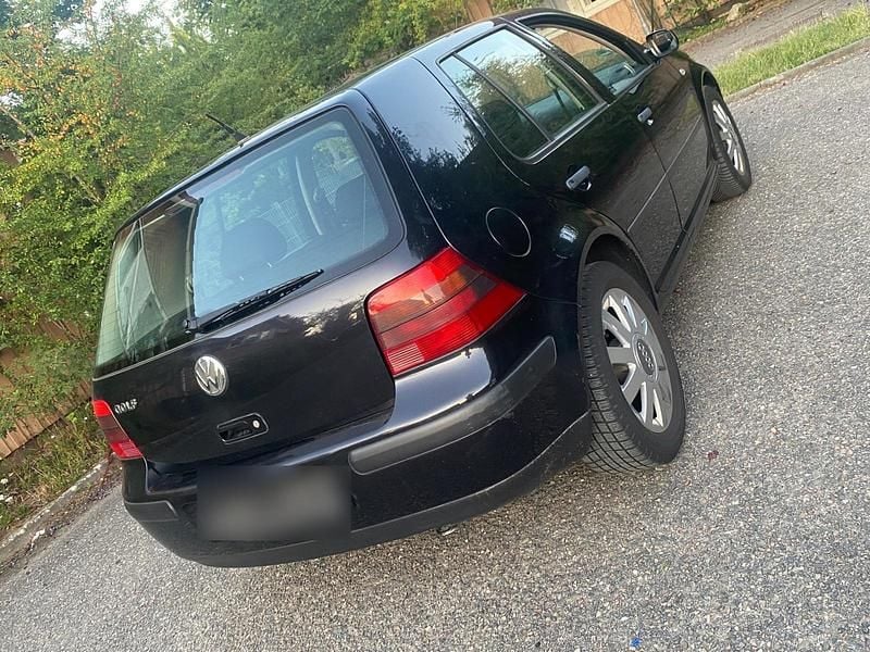 Gebraucht VW Golf IV 2002 Schwarz Kleinwagen