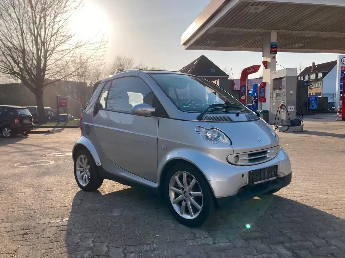 Usata Smart ForTwo Cabrio 61 CV (44 kW) 2004 Argento Cabrio