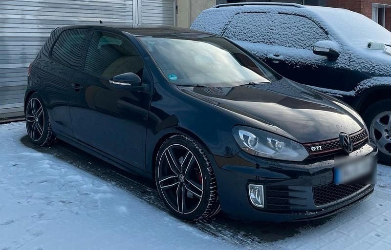 Gebraucht VW Golf VI GTI 211 PS (155 kW) 2010 Schwarz Kleinwagen