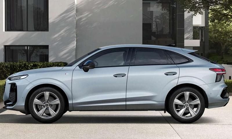 Daytonagrau metallic Neu 2025 Audi Q3 Sportback S-Line SUV | 54.439 € (Fairer Preis) - Bild 1/4