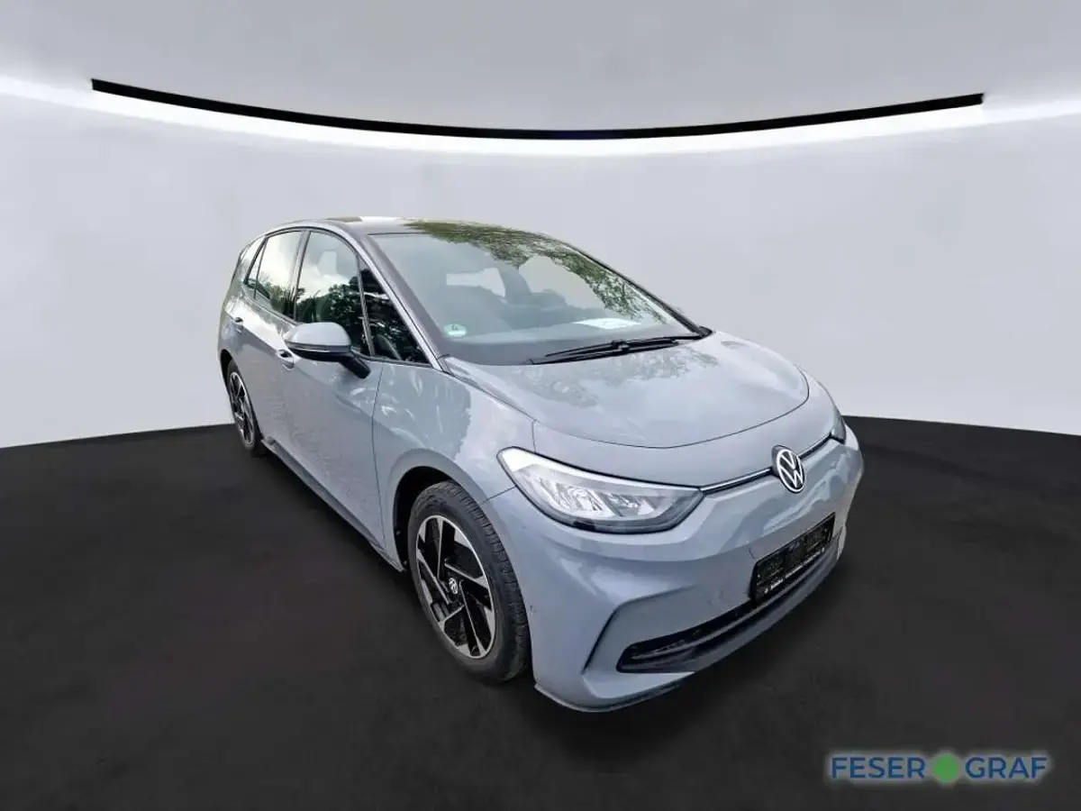 Gebraucht VW ID.3 Pro 150 kW (204 PS) 2024 Grau Kleinwagen