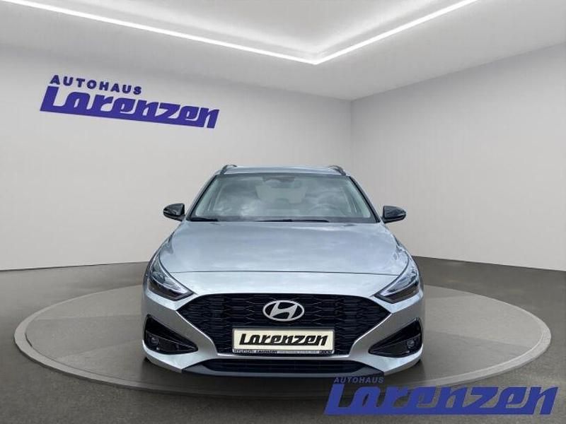 Gebraucht Hyundai i30 Advantage 101 PS (74 kW) 2024 Grau Kombi