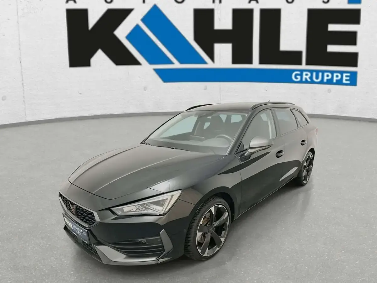 Second-hand Cupra Leon 150 CP (110 kW) 2023 Negru Break