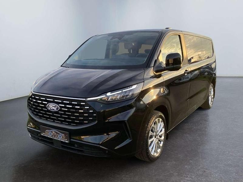 Gebraucht Ford Tourneo Titanium 170 PS (125 kW) 2024 Schwarz Van / Kleinbus