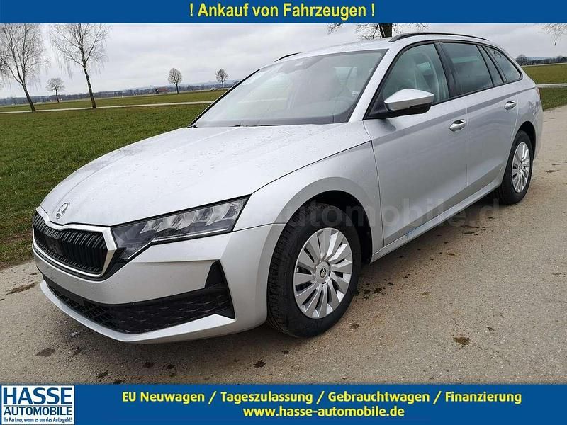 Neu Skoda Octavia Essence 150 PS (110 kW) 2025 Silber Kombi