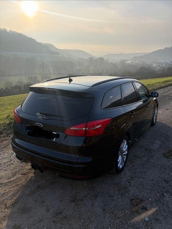 Gebraucht Ford Focus ST 250 PS (183 kW) 2016 Schwarz Kombi