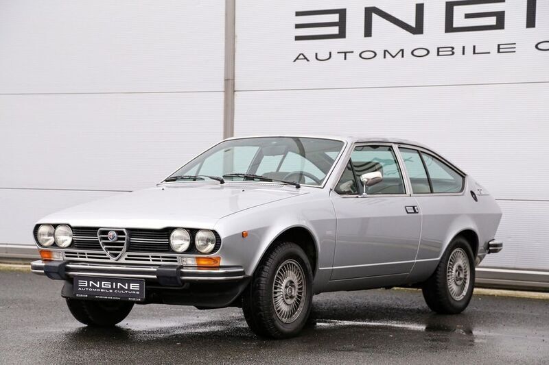 Silber Gebraucht 1978 Alfa Romeo Alfetta GT/GTV Coupé | 28.900 € - Bild 1/4