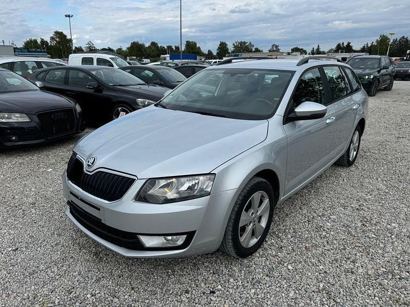 Silber Gebraucht 2014 Skoda Octavia Elegance Kombi | 4.800 € (Guter Preis) - Bild 1/4