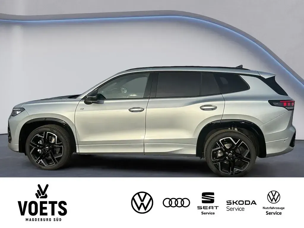 Neu VW Tayron R-line 193 PS (141 kW) 2026 Silber SUV