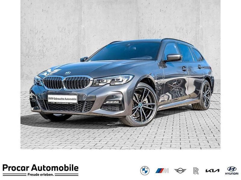 Mineralgrau Gebraucht 2022 BMW 320e M Sport Kombi | 29.480 € (Fairer Preis) - Bild 1/4