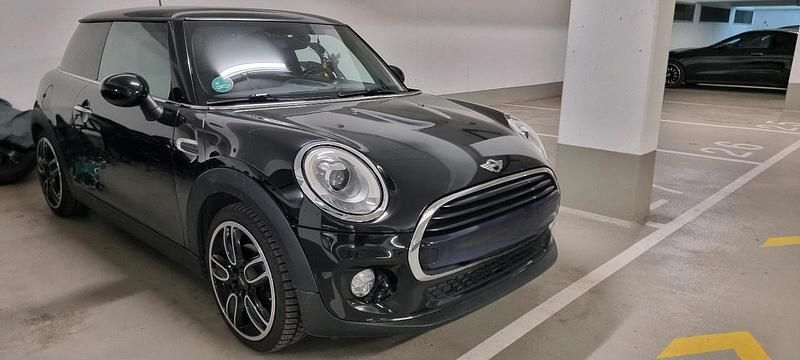 Gebraucht Mini Cooper 136 PS (100 kW) 2015 Schwarz Kleinwagen