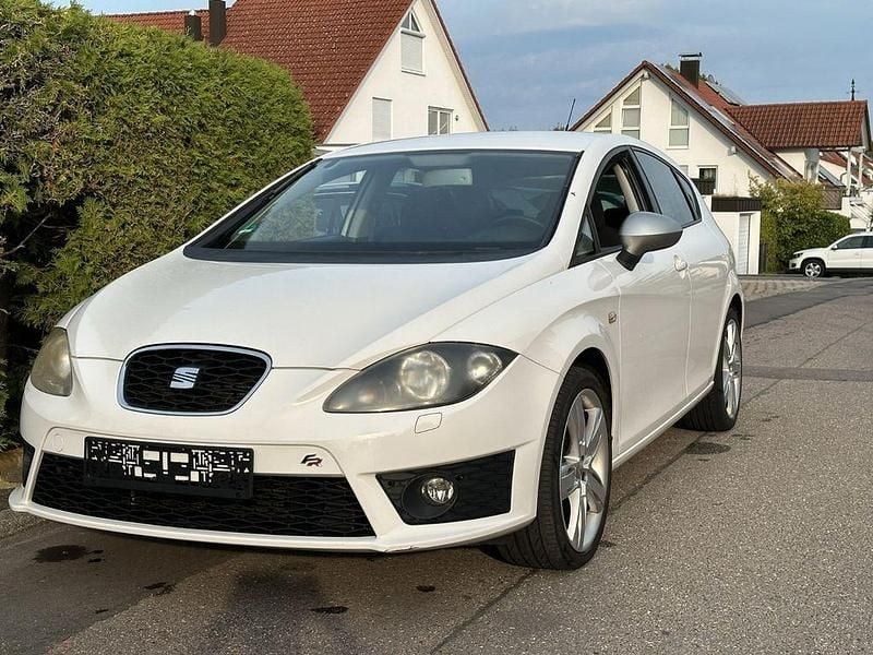 Gebraucht Seat Leon FR 125 PS (91 kW) 2012 Weiß Limousine