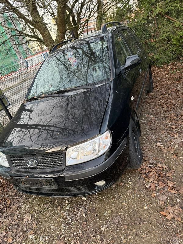 Gebraucht Hyundai Matrix 103 PS (75 kW) 2006 Schwarz Van / Kleinbus