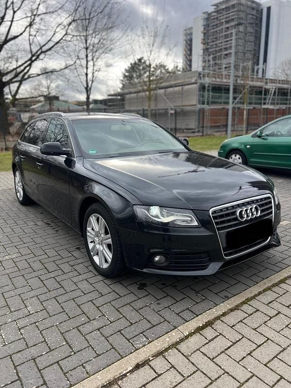 Gebraucht Audi A4 179 PS (131 kW) 2010 Schwarz Kombi