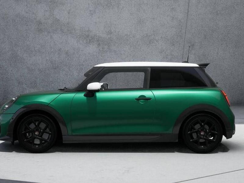 Gebraucht Mini John Cooper Works 156 PS (114 kW) 2024 Grün Kleinwagen