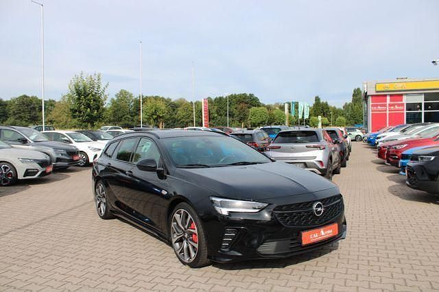 Schwarz Gebraucht 2022 Opel Insignia Kombi | 33.930 € (Teuer) - Bild 1/4