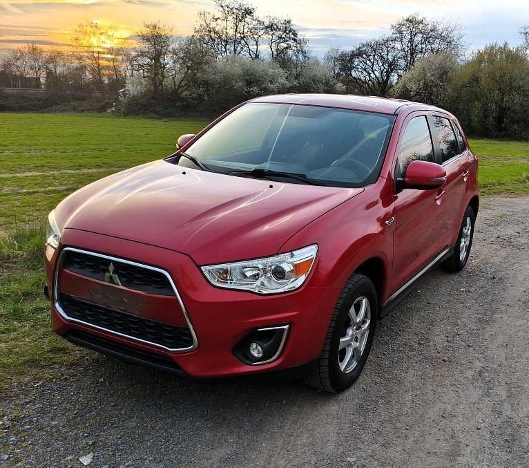 Gebraucht Mitsubishi ASX 117 PS (86 kW) 2015 Rot SUV