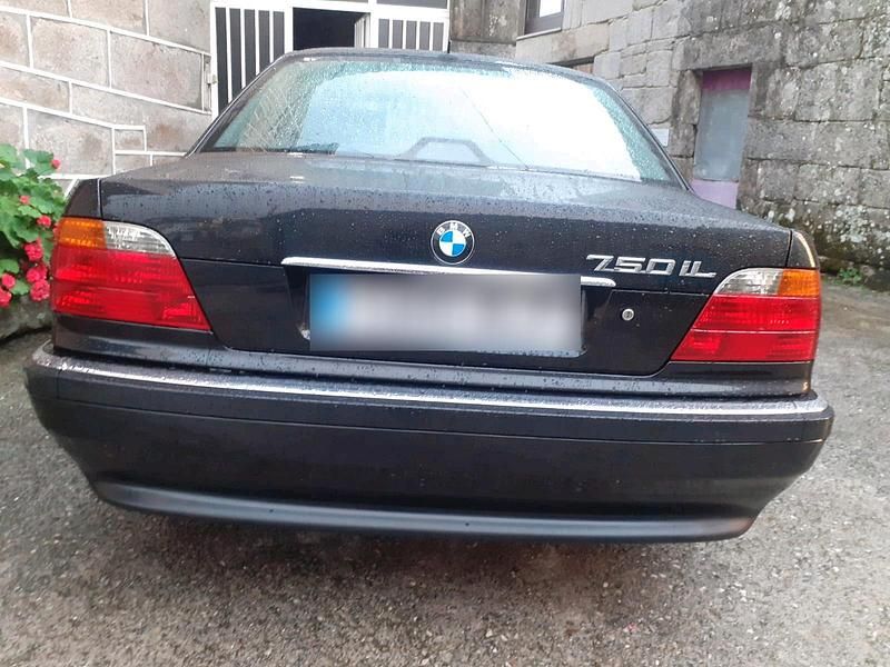 Usata BMW 750L 2002 Berlina