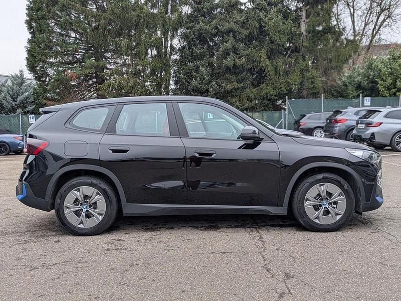 Gebraucht BMW iX1 Performance 230 kW (313 PS) 2023 Schwarz SUV