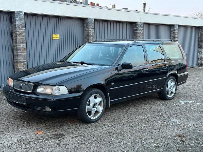 Gebraucht Volvo V70 193 PS (141 kW) 1998 Schwarz Kombi