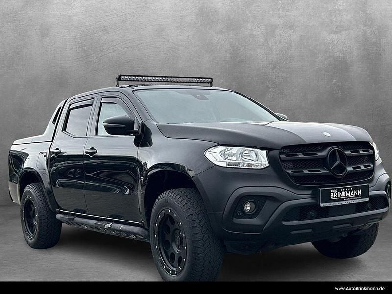 Second-hand Mercedes E250 190 CP (139 kW) 2019 Negru Monovolum