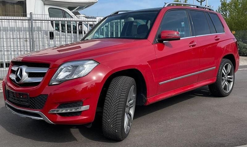 Gebraucht Mercedes GLK350 306 PS (225 kW) 2015 Rot SUV