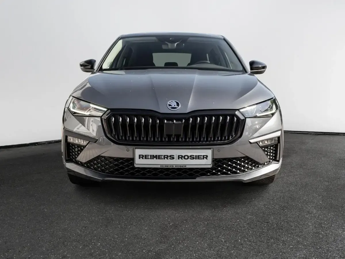 Gebraucht Skoda Scala Tour 116 PS (85 kW) 2025 Grau Kleinwagen