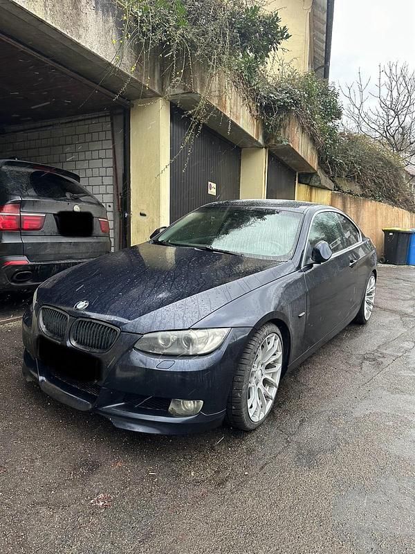 Blau Gebraucht 2007 BMW 335 Coupé | 9.999 € (Superpreis) - Bild 1/4