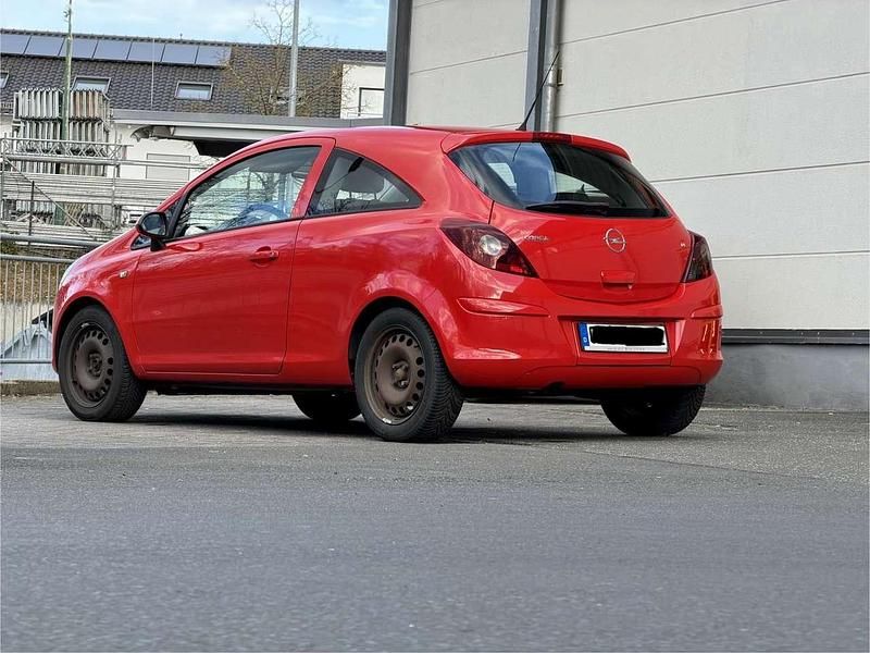 Gebraucht Opel Corsa 90 PS (66 kW) 2008 Kleinwagen