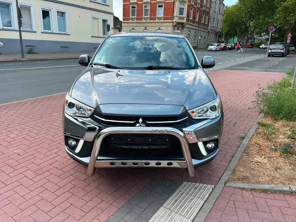 Gebraucht Mitsubishi ASX Edition 117 PS (86 kW) 2018 Grau SUV