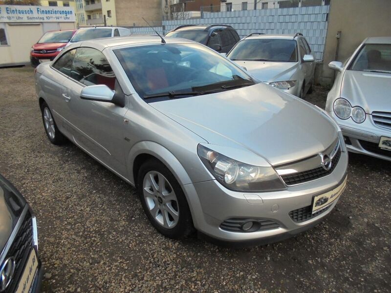 Silber Gebraucht 2007 Opel Astra Cabriolet Edition Cabrio | 2.499 € (Fairer Preis) - Bild 1/4