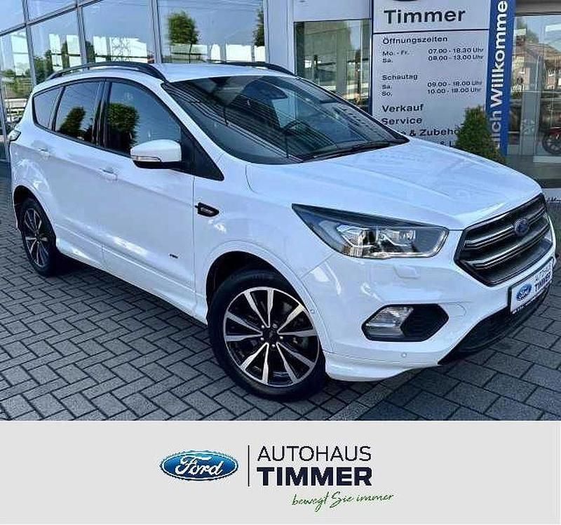Weiss Gebraucht 2018 Ford Kuga ST-Line SUV | 23.977 € (Teuer) - Bild 1/4
