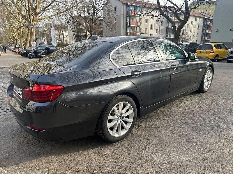 Gebraucht BMW 525 218 PS (160 kW) 2014 Grau Limousine