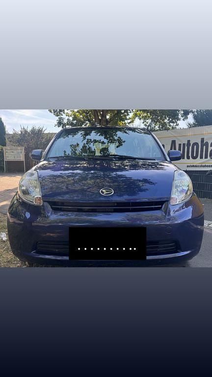 Blau Gebraucht 2006 Daihatsu Sirion Kleinwagen | 2.150 € (Fairer Preis) - Bild 1/4