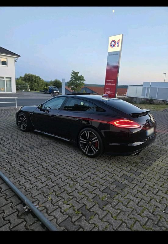 Gebraucht Porsche Panamera 2012 Schwarz Kleinwagen