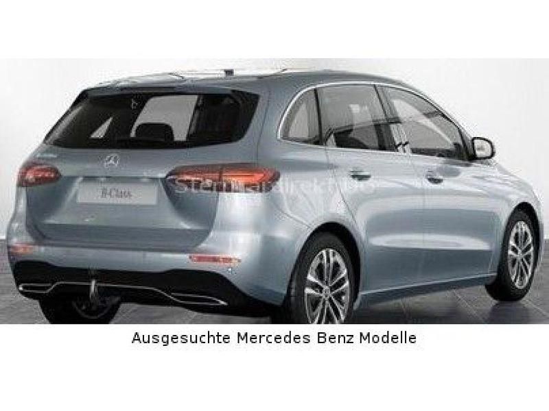 Gebraucht Mercedes 200 150 PS (110 kW) 2024 High tech silber (metallic) Limousine