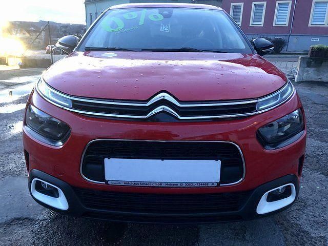 Gebraucht Citroën C4 Shine 110 PS (80 kW) 2019 Rot SUV