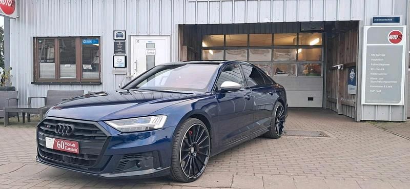 Blau Gebraucht 2020 Audi S8 Limousine | 62.250 € - Bild 1/4