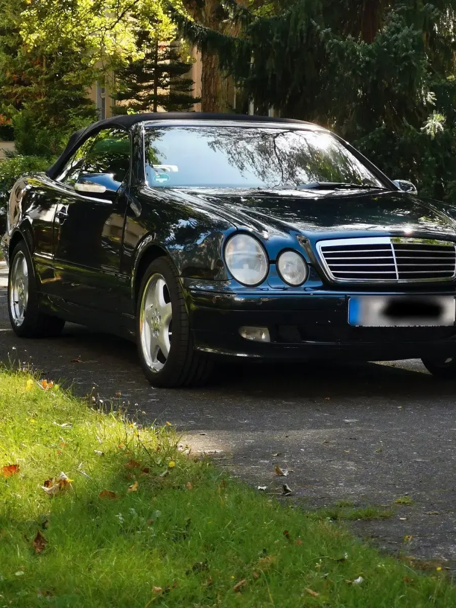Gebraucht Mercedes CLK200 163 PS (119 kW) 2001 Andere farben Cabrio