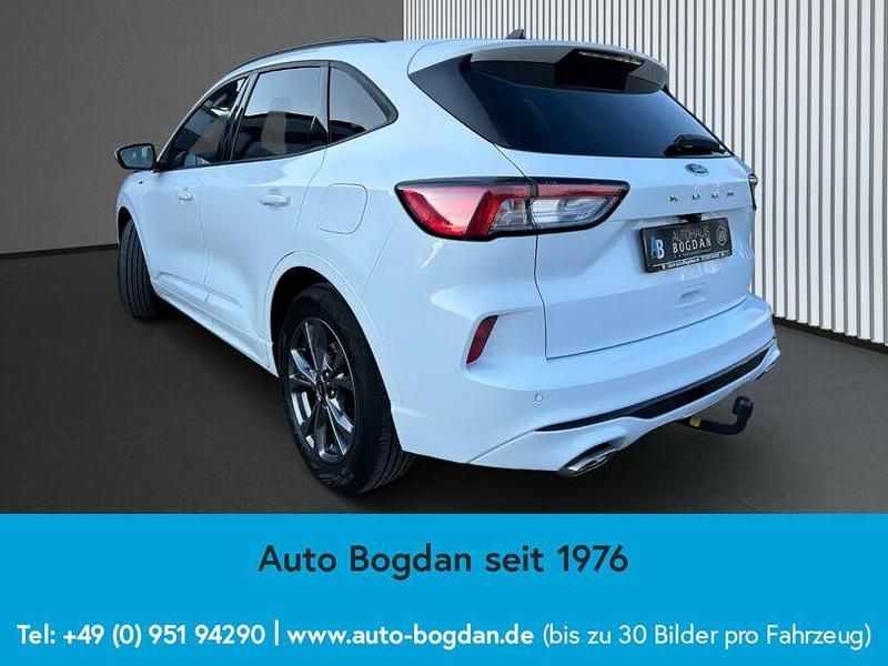 Gebraucht Ford Kuga ST-Line 120 PS (88 kW) 2022 Weiss SUV