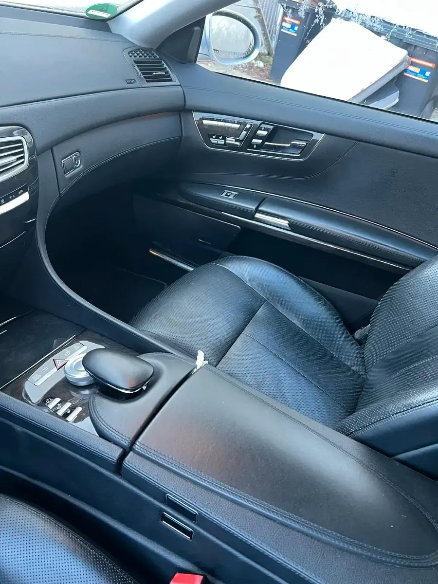 Gebraucht Mercedes CL500 AMG 388 PS (285 kW) 2007 Silber Coupé
