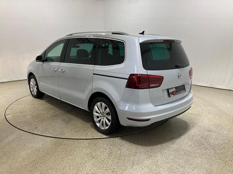 Gebraucht Seat Alhambra Style 150 PS (110 kW) 2019 "white" silber Van / Kleinbus