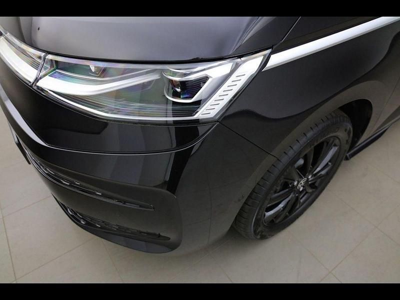 Neu VW Multivan Style 150 PS (110 kW) 2026 Deep black perleffekt, pearl effect Van