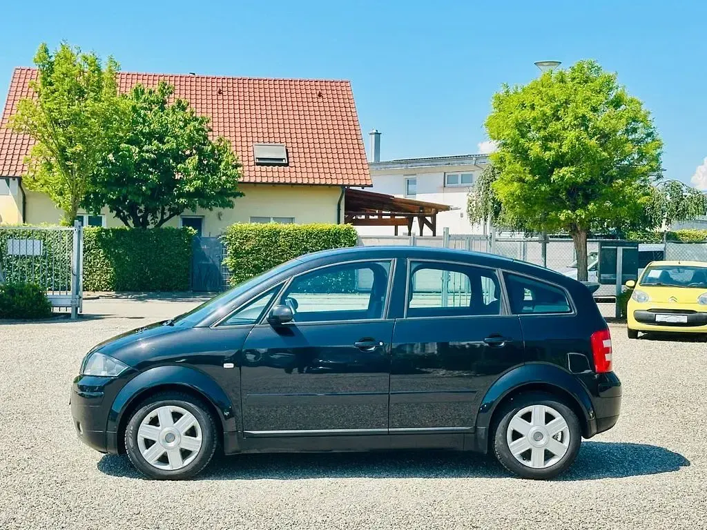 Gebraucht Audi A2 110 PS (80 kW) 2004 Schwarz Kleinwagen