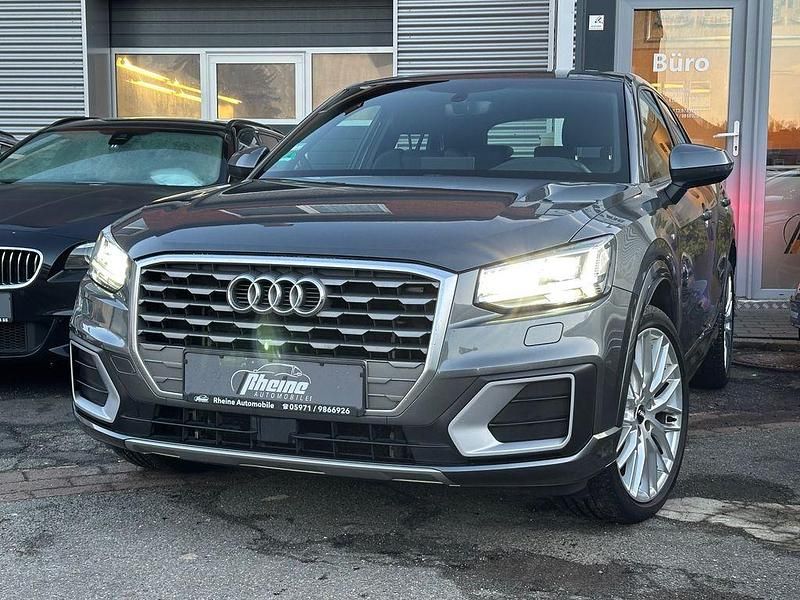 Gebraucht Audi Q2 S-Line 150 PS (110 kW) 2018 Grau SUV